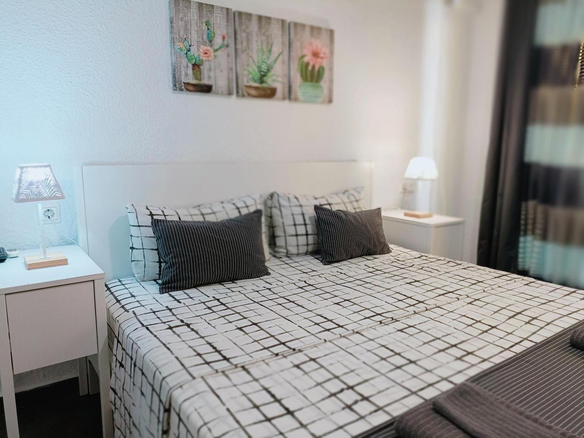 Apartament Gloria Host House Alicante Pokój zdjęcie