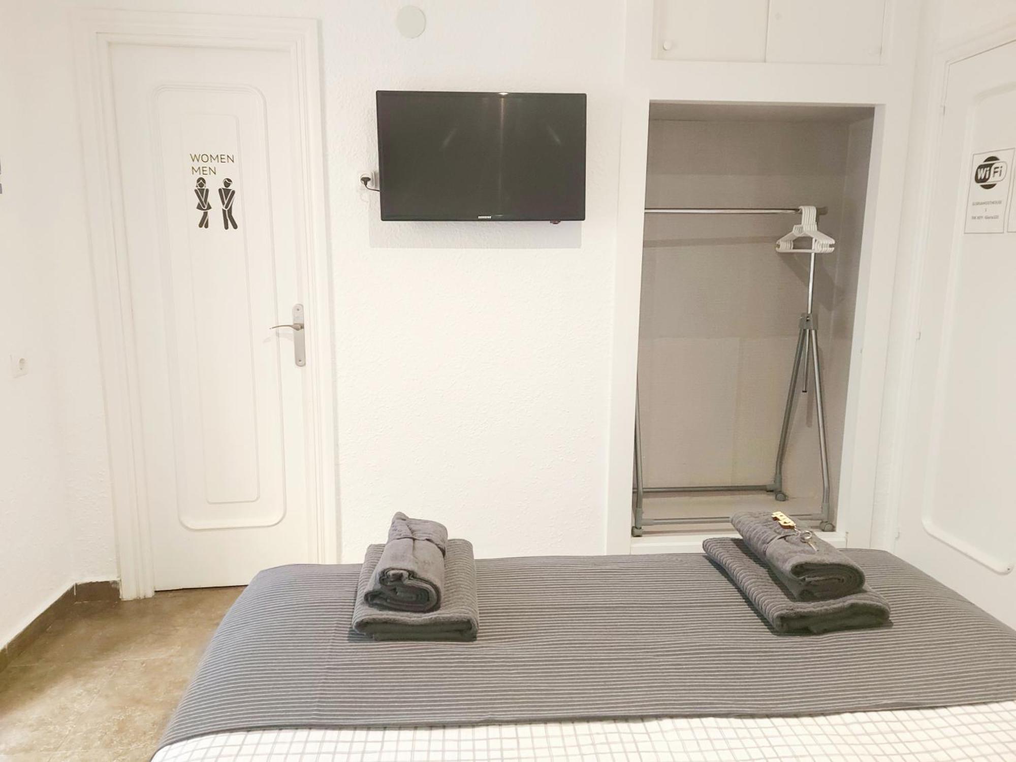 Apartament Gloria Host House Alicante Pokój zdjęcie