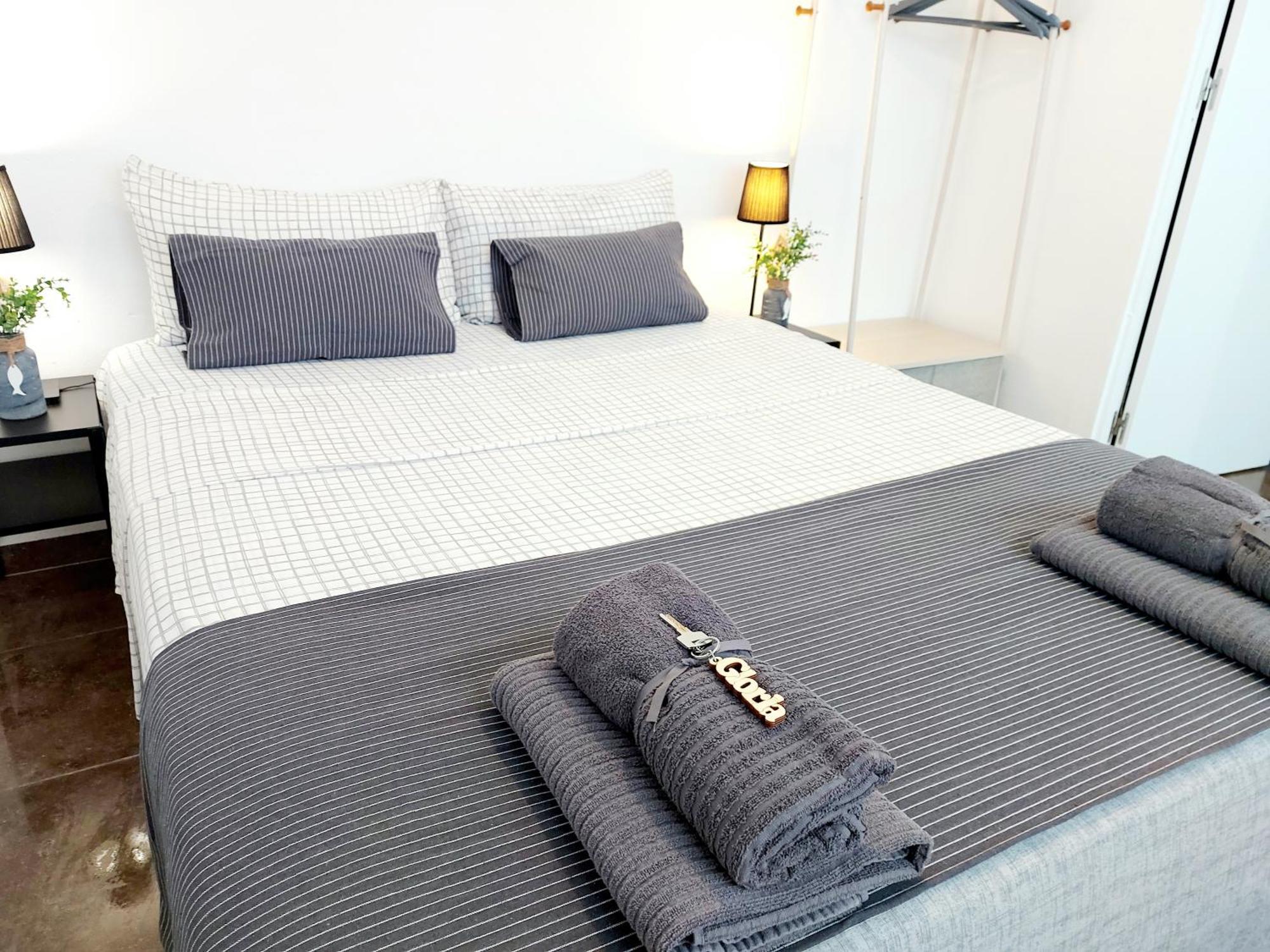 Apartament Gloria Host House Alicante Pokój zdjęcie